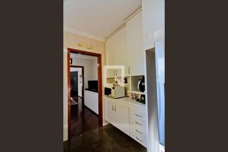 Apartamento para alugar com 220m², 3 quartos e 4 vagasCozinha
