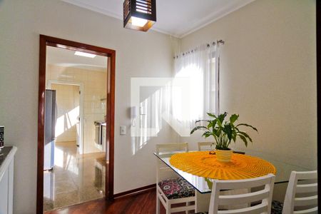 Apartamento para alugar com 220m², 3 quartos e 4 vagasCopa