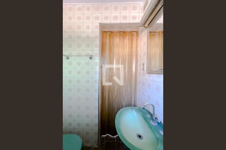 Casa à venda com 72m², 2 quartos e sem vagaBanheiro da Suíte