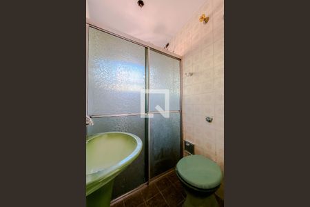 Casa à venda com 72m², 2 quartos e sem vagaBanheiro da Suíte