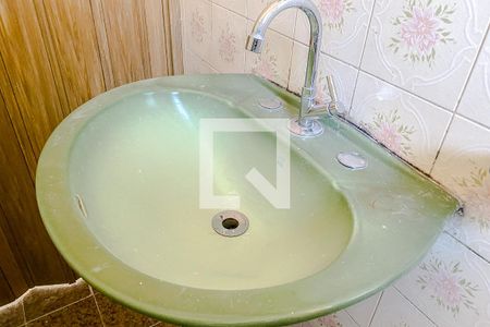 Casa à venda com 72m², 2 quartos e sem vagaBanheiro da Suíte