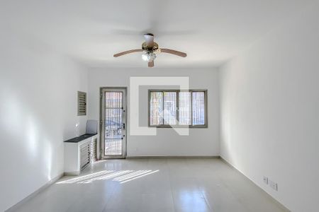 Sala de casa à venda com 2 quartos, 72m² em Vila Prudente, São Paulo