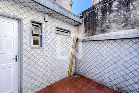 Casa à venda com 72m², 2 quartos e sem vagaQuintal