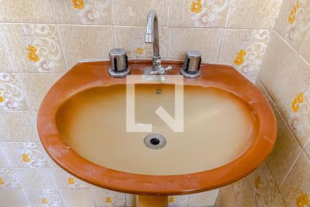 Casa à venda com 72m², 2 quartos e sem vagaBanheiro de serviço