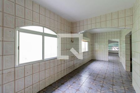 Casa à venda com 490m², 5 quartos e 3 vagas Casa à venda com 490m², 5 quartos e 3 vagasCozinha