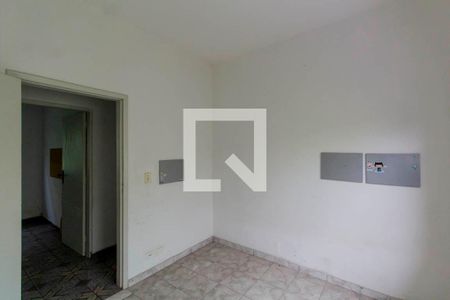 Casa à venda com 490m², 5 quartos e 3 vagas Casa à venda com 490m², 5 quartos e 3 vagasQuarto 1