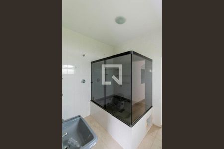 Casa à venda com 490m², 5 quartos e 3 vagas Casa à venda com 490m², 5 quartos e 3 vagasBanheiro Suíte 1