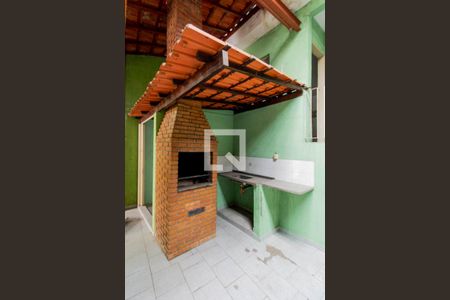 Casa à venda com 490m², 5 quartos e 3 vagas Casa à venda com 490m², 5 quartos e 3 vagasChurrasqueira