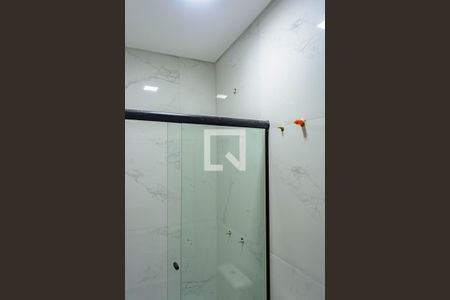 Casa para alugar com 373m², 2 quartos e 1 vaga Casa para alugar com 373m², 2 quartos e 1 vagaBanheiro do Quarto 2