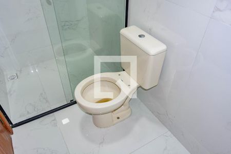 Casa para alugar com 373m², 2 quartos e 1 vaga Casa para alugar com 373m², 2 quartos e 1 vagaBanheiro do Quarto 2