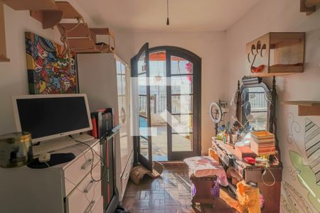 Casa à venda com 159m², 3 quartos e 2 vagas Casa à venda com 159m², 3 quartos e 2 vagasQuarto 2