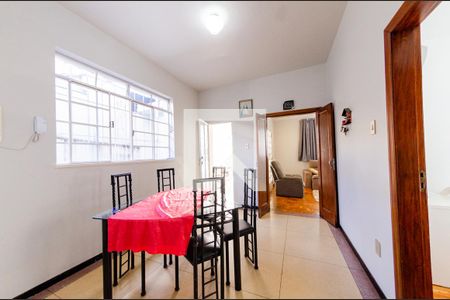 Sala de jantar de casa à venda com 3 quartos, 240m² em Nova Suíça, Belo Horizonte