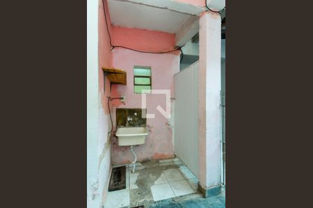 Casa para alugar com 50m², 1 quarto e sem vagaÁrea de Serviço