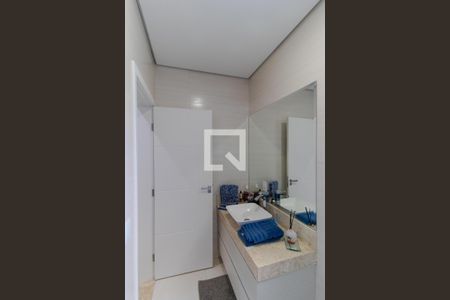 Casa à venda com 205m², 3 quartos e 3 vagasBanheiro 01