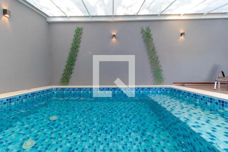 Casa à venda com 205m², 3 quartos e 3 vagasPiscina