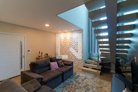 Casa à venda com 205m², 3 quartos e 3 vagasSalas