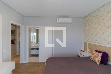 Casa à venda com 205m², 3 quartos e 3 vagasSuíte