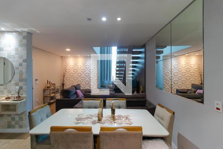 Casa à venda com 205m², 3 quartos e 3 vagasSalas