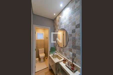 Casa à venda com 205m², 3 quartos e 3 vagasLavabo