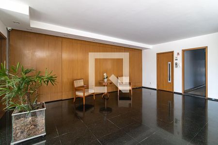 Apartamento à venda com 118m², 3 quartos e 2 vagas Apartamento à venda com 118m², 3 quartos e 2 vagasHall de entrada