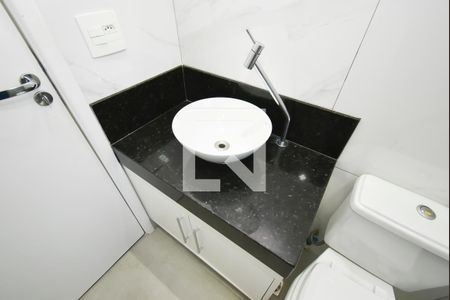 Apartamento para alugar com 51m², 2 quartos e 1 vaga Apartamento para alugar com 51m², 2 quartos e 1 vagaBanheiro