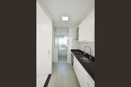 Apartamento para alugar com 51m², 2 quartos e 1 vaga Apartamento para alugar com 51m², 2 quartos e 1 vagaCozinha