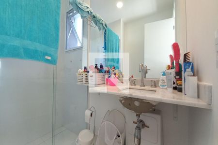 Apartamento à venda com 103m², 3 quartos e 2 vagas Apartamento à venda com 103m², 3 quartos e 2 vagasBanheiro da Suíte