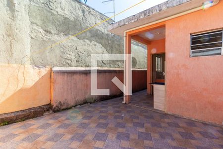Casa à venda com 100m², 1 quarto e 1 vaga Casa à venda com 100m², 1 quarto e 1 vagaQuintal