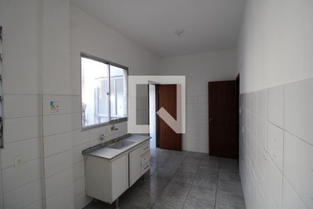Apartamento para alugar com 80m², 2 quartos e sem vagaCozinha 