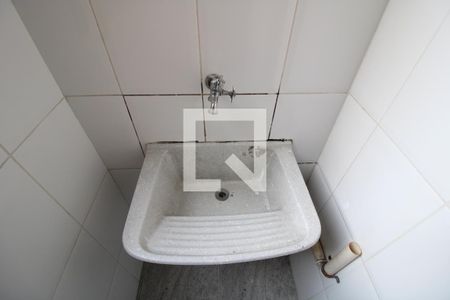 Apartamento para alugar com 80m², 2 quartos e sem vagaDetalhe área de serviço 