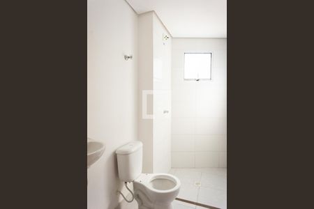 Banheiro de apartamento para alugar com 1 quarto, 32m² em Vila Santa Isabel, São Paulo