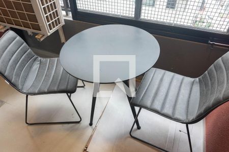 Apartamento para alugar com 34m², 1 quarto e sem vagaSacada