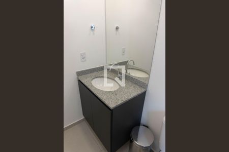 Apartamento para alugar com 34m², 1 quarto e sem vagaBanheiro da Suíte