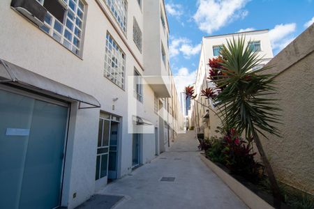Apartamento à venda com 70m², 2 quartos e sem vagaQuintal