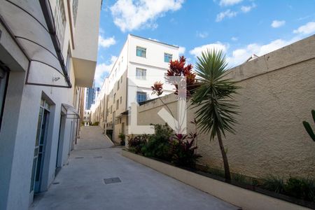 Apartamento à venda com 70m², 2 quartos e sem vagaQuintal