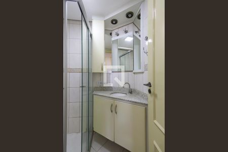 Apartamento à venda com 79m², 3 quartos e 2 vagas Apartamento à venda com 79m², 3 quartos e 2 vagasBanheiro