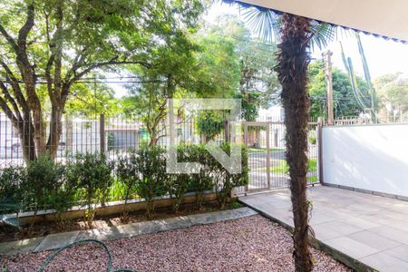 Casa à venda com 300m², 3 quartos e 3 vagasFachada da casa 