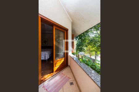 Casa à venda com 300m², 3 quartos e 3 vagasVaranda da Suíte 1