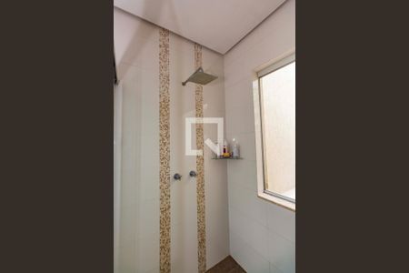 Casa à venda com 300m², 3 quartos e 3 vagasBanheiro da Suíte 1