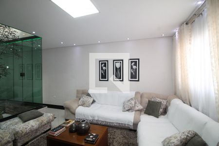 Sala de casa à venda com 3 quartos, 225m² em Vila Guilhermina, São Paulo