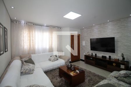 Sala   de casa à venda com 3 quartos, 225m² em Vila Guilhermina, São Paulo