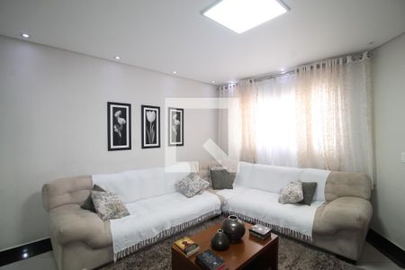 Sala   de casa à venda com 3 quartos, 225m² em Vila Guilhermina, São Paulo