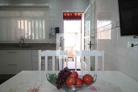 Casa à venda com 225m², 3 quartos e 6 vagasCozinha