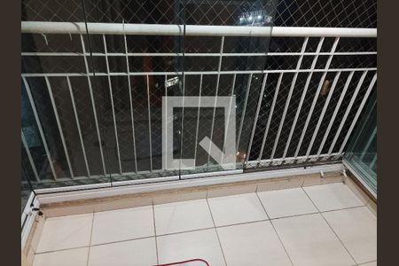 Apartamento para alugar com 54m², 2 quartos e 1 vagaSacada