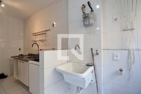 Apartamento para alugar com 60m², 2 quartos e 1 vagaÁrea de Serviço