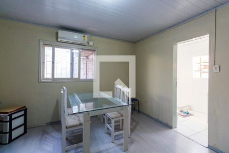 Casa à venda com 215m², 6 quartos e 4 vagasSala 2 casa 1