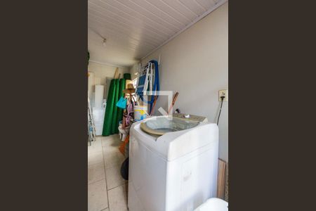 Casa à venda com 215m², 6 quartos e 4 vagasLavanderia 