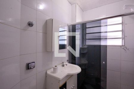 Banheiro de apartamento para alugar com 1 quarto, 50m² em Liberdade, São Paulo