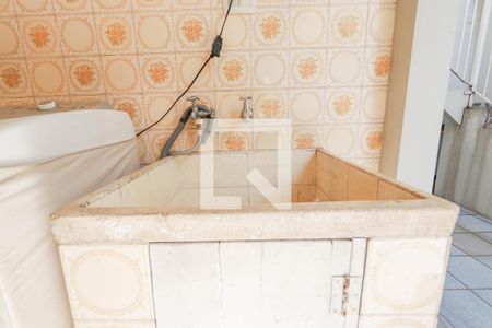 Casa à venda com 154m², 5 quartos e 3 vagasÁrea de Serviço