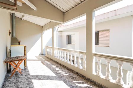 Casa à venda com 154m², 5 quartos e 3 vagasChurrasqueira